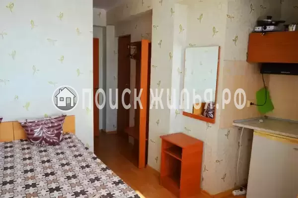 «На набережной»