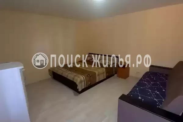 «На Лобача 7»