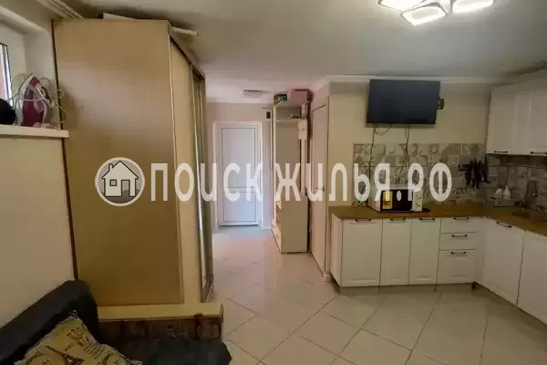 «На Лобача 7»