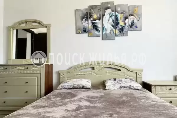 «На Лобача 7»