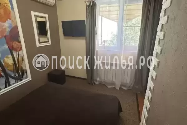 «На Тельмана»