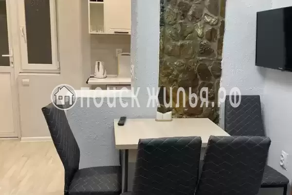 «На Тельмана»