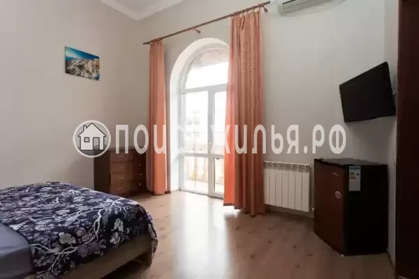 «Ласточкино гнездо»