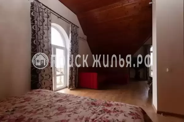 «Ласточкино гнездо»