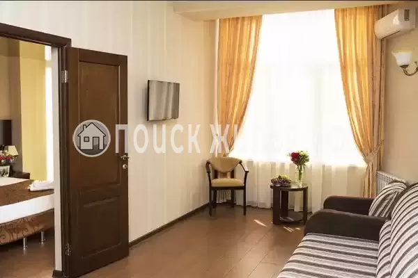 Отель «Лазурное окно»