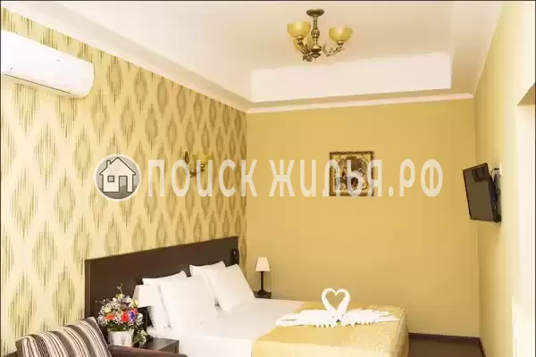 Отель «Лазурное окно»