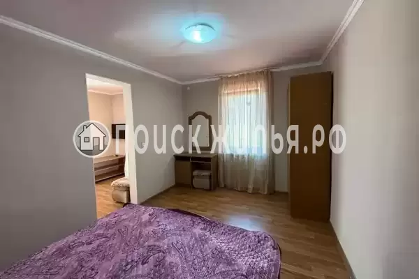 «На Ломоносова»