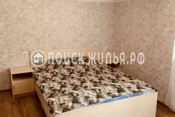 «На Ломоносова»