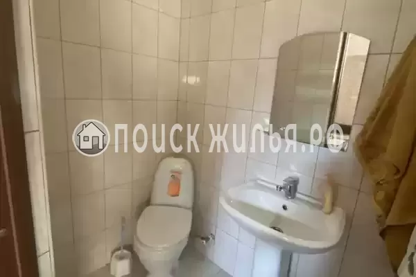 «На Ломоносова»