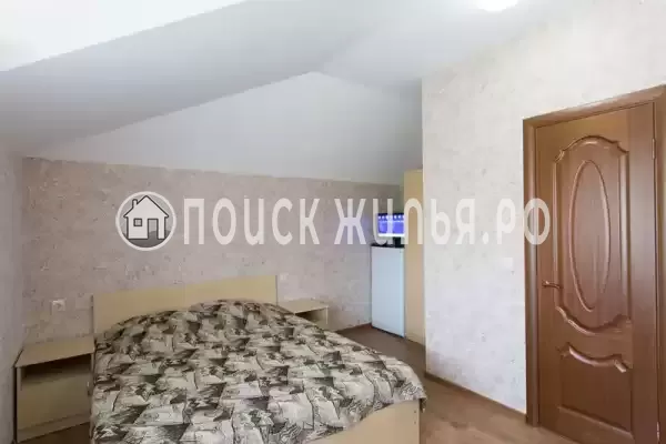 «На Ломоносова»