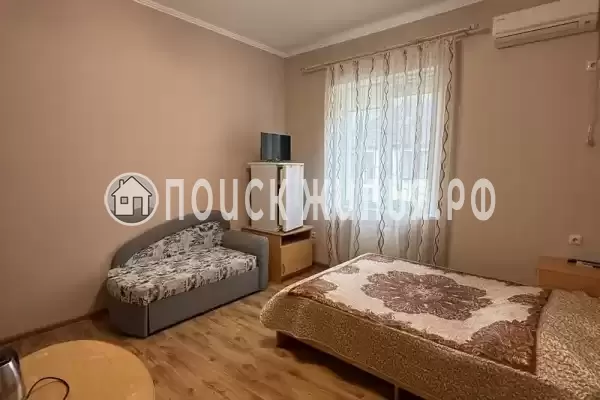 «На Ломоносова»