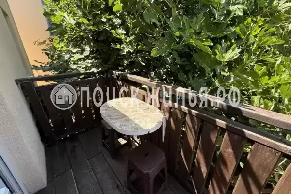 «На Ломоносова»