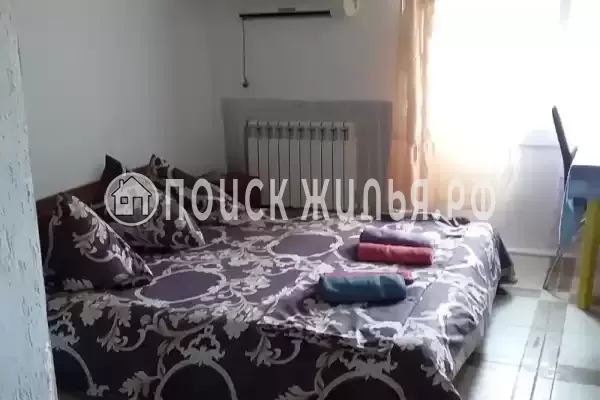 Гостевой дом «Дом с бассейном»