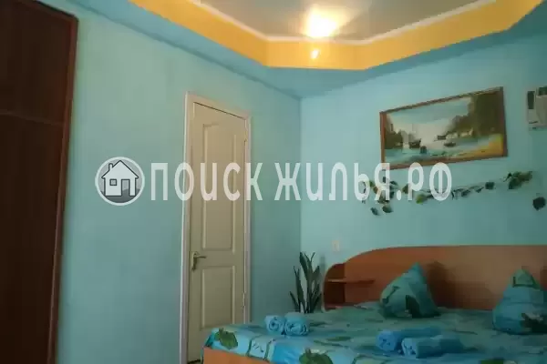 Гостевой дом «Дом с бассейном»
