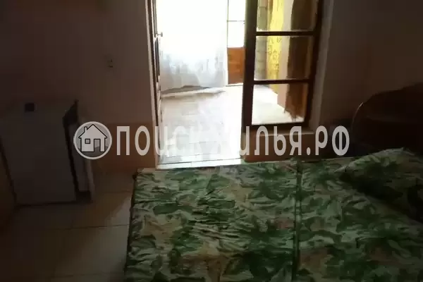 Гостевой дом «Дом с бассейном»