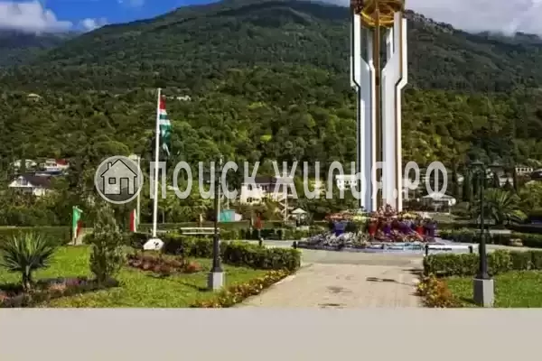 Квартира «С большой лоджией» Квартира «С большой лоджией»