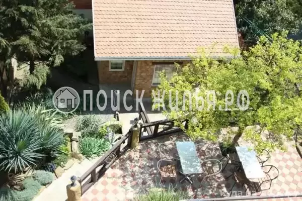 «Южный дворик»