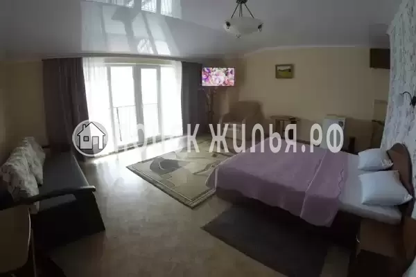 «Эллинг Бриз» «Эллинг Бриз»