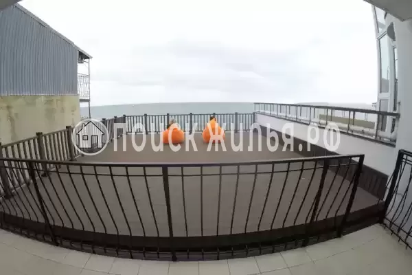 «Эллинг Бриз» «Эллинг Бриз»