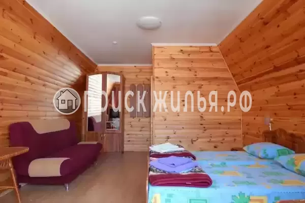 «Консульский дворик»