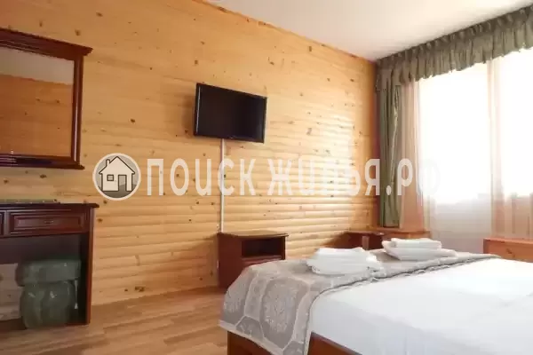 «Консульский дворик»